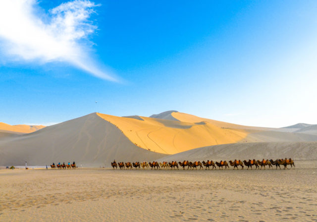 Taklamakan desert trekking tour